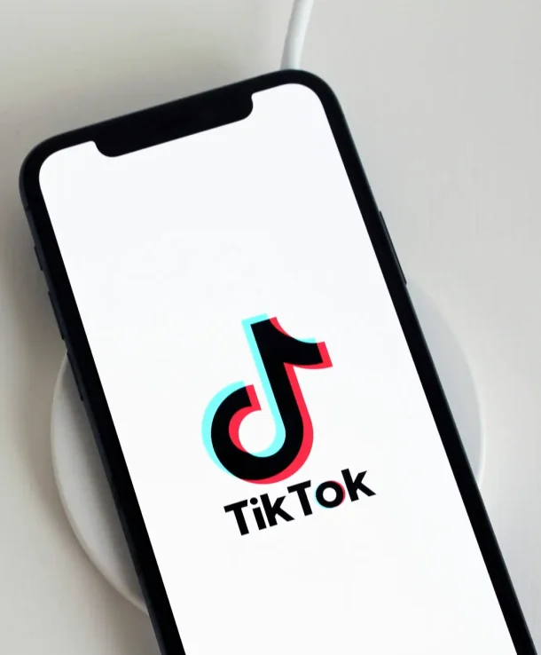 tiktok_telefon